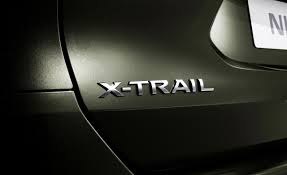 Nissan X-Trail badge